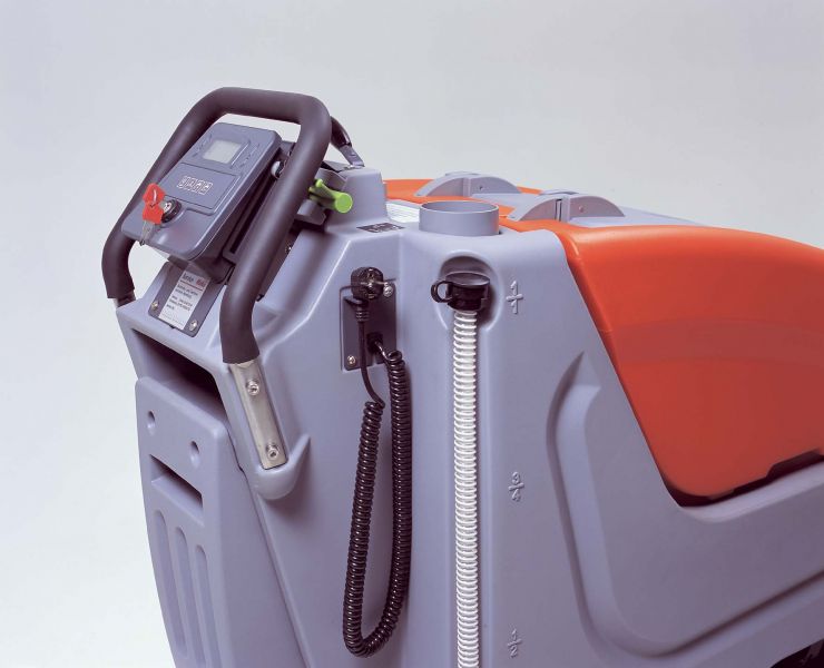 Hako Scrubmaster B70 High-performance walk-behind floor scrubber - Image 4
